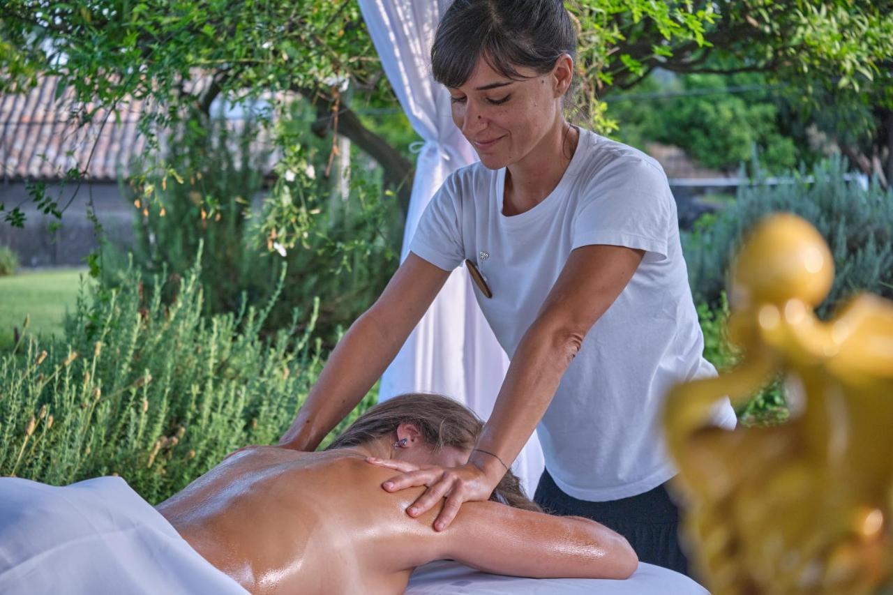 Monaci Delle Terre Nere Hotel Zafferana Etnea Ngoại thất bức ảnh