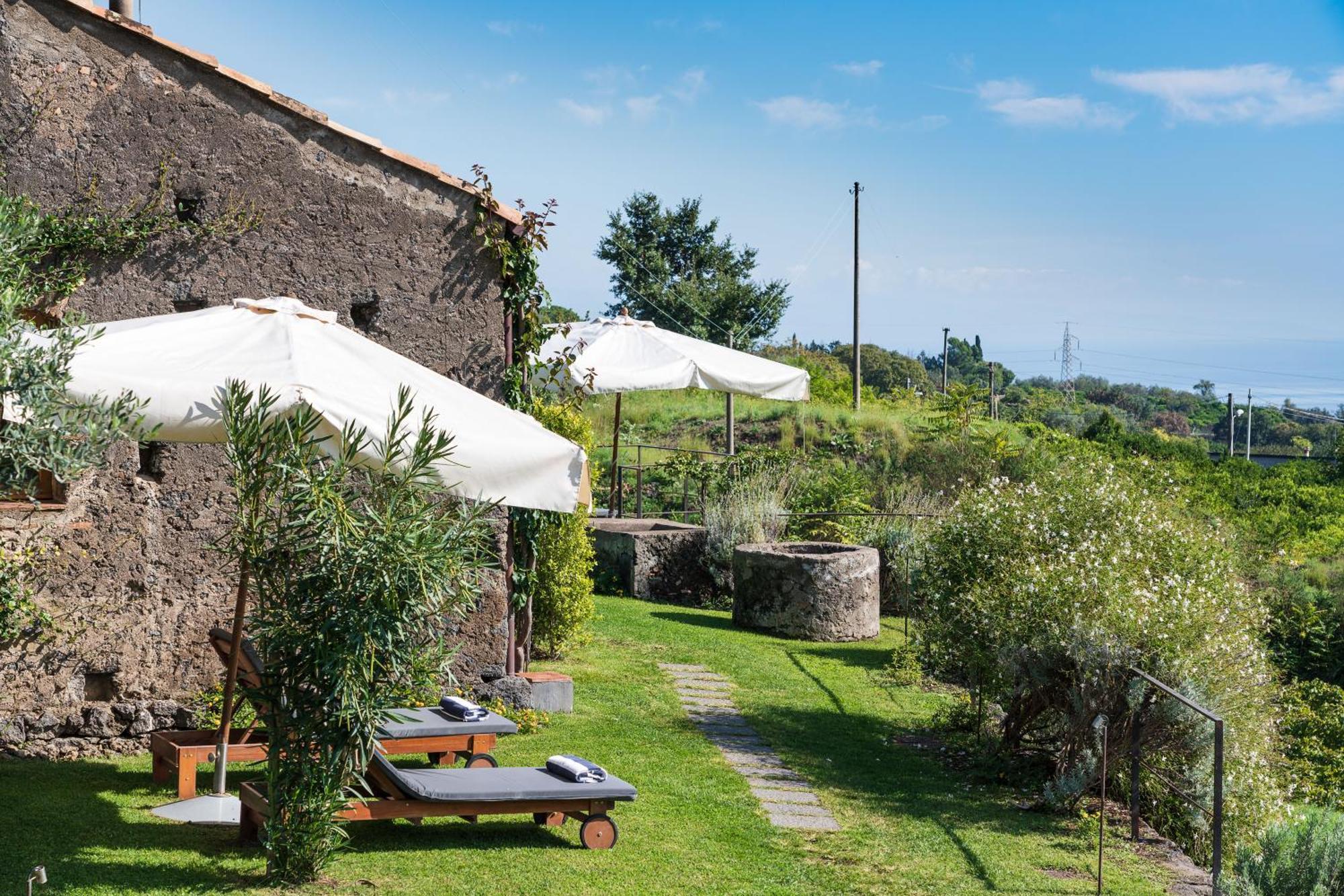 Monaci Delle Terre Nere Hotel Zafferana Etnea Ngoại thất bức ảnh